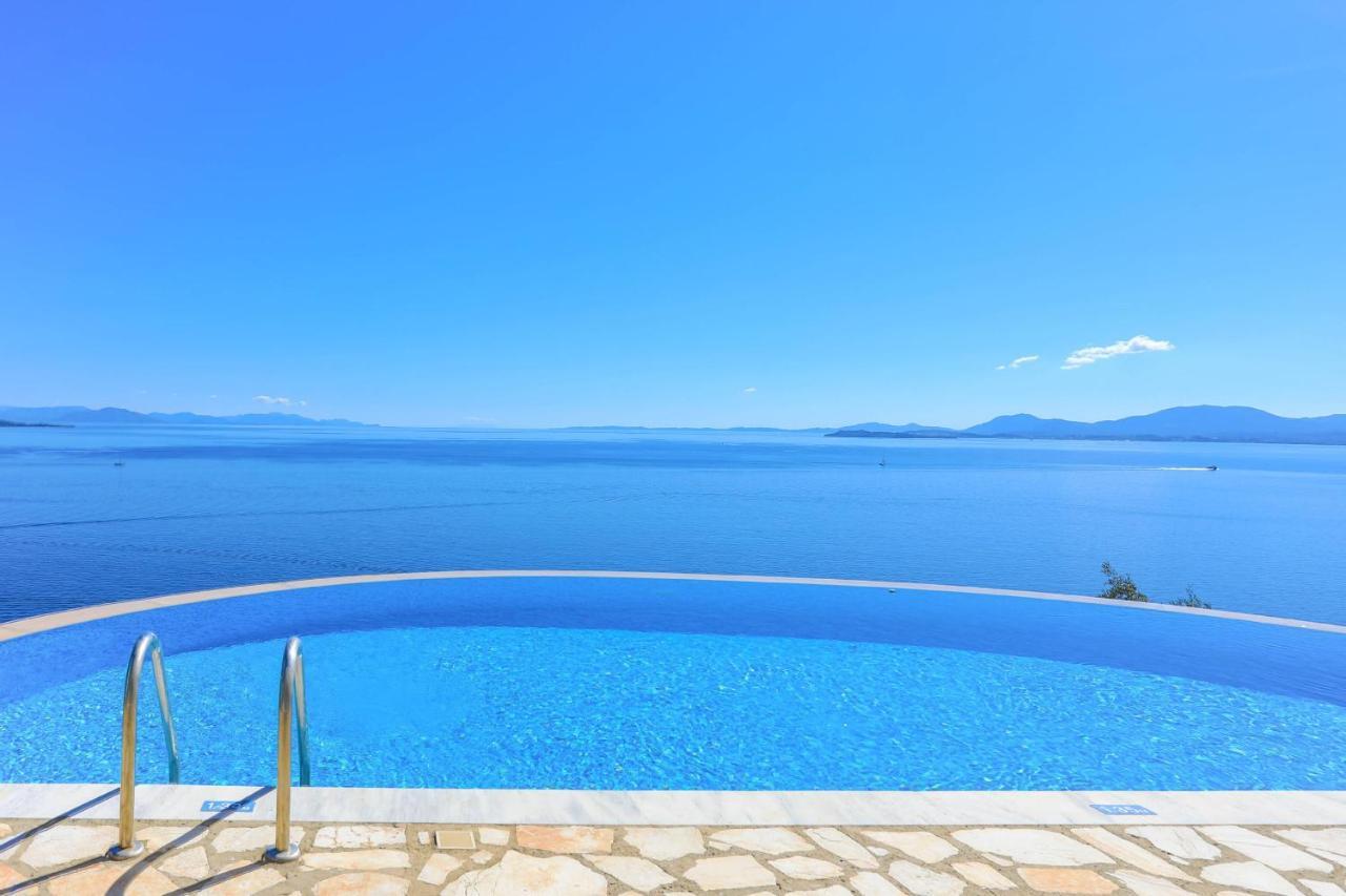House On The Rocks Villa Katavolos Exterior photo