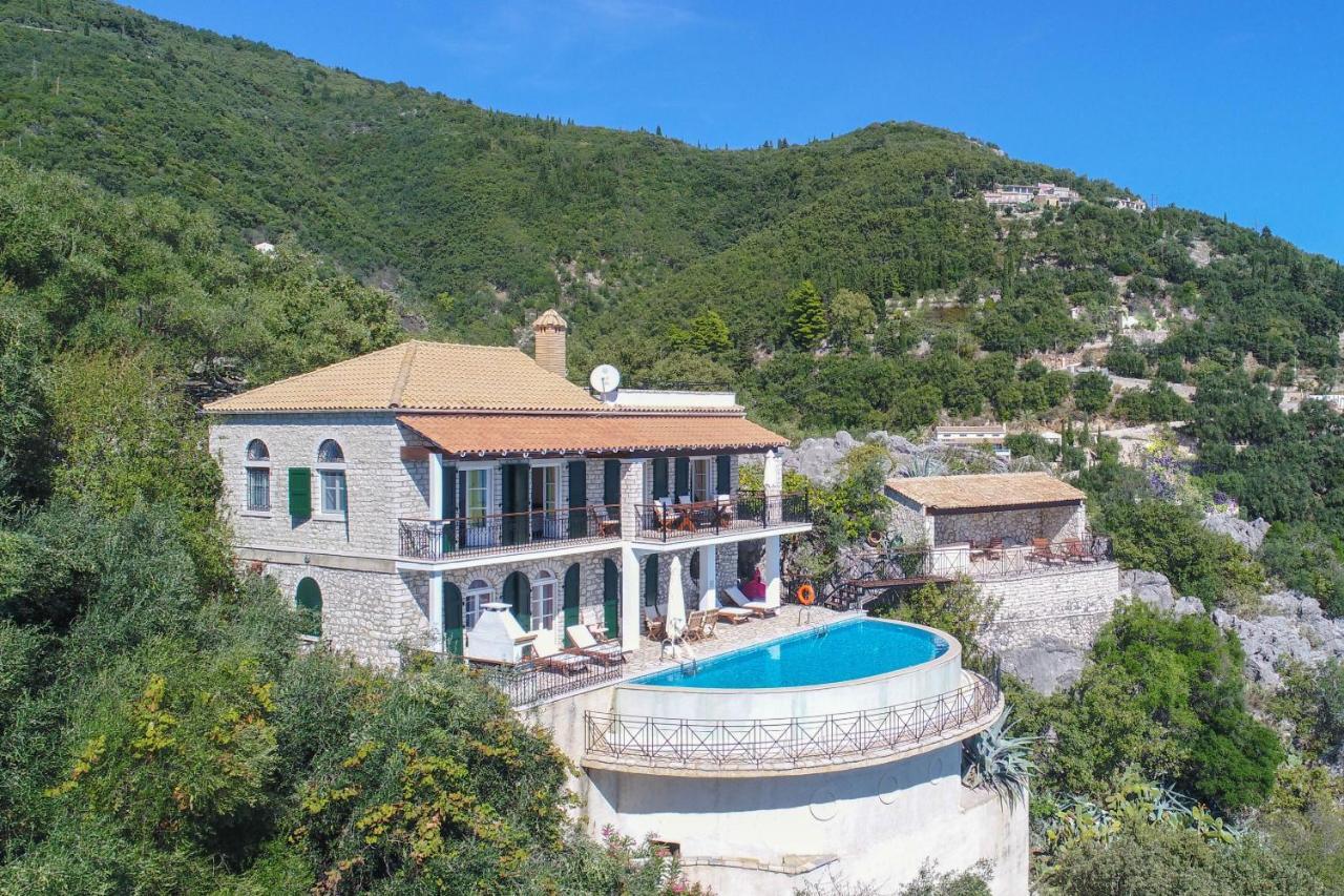 House On The Rocks Villa Katavolos Exterior photo