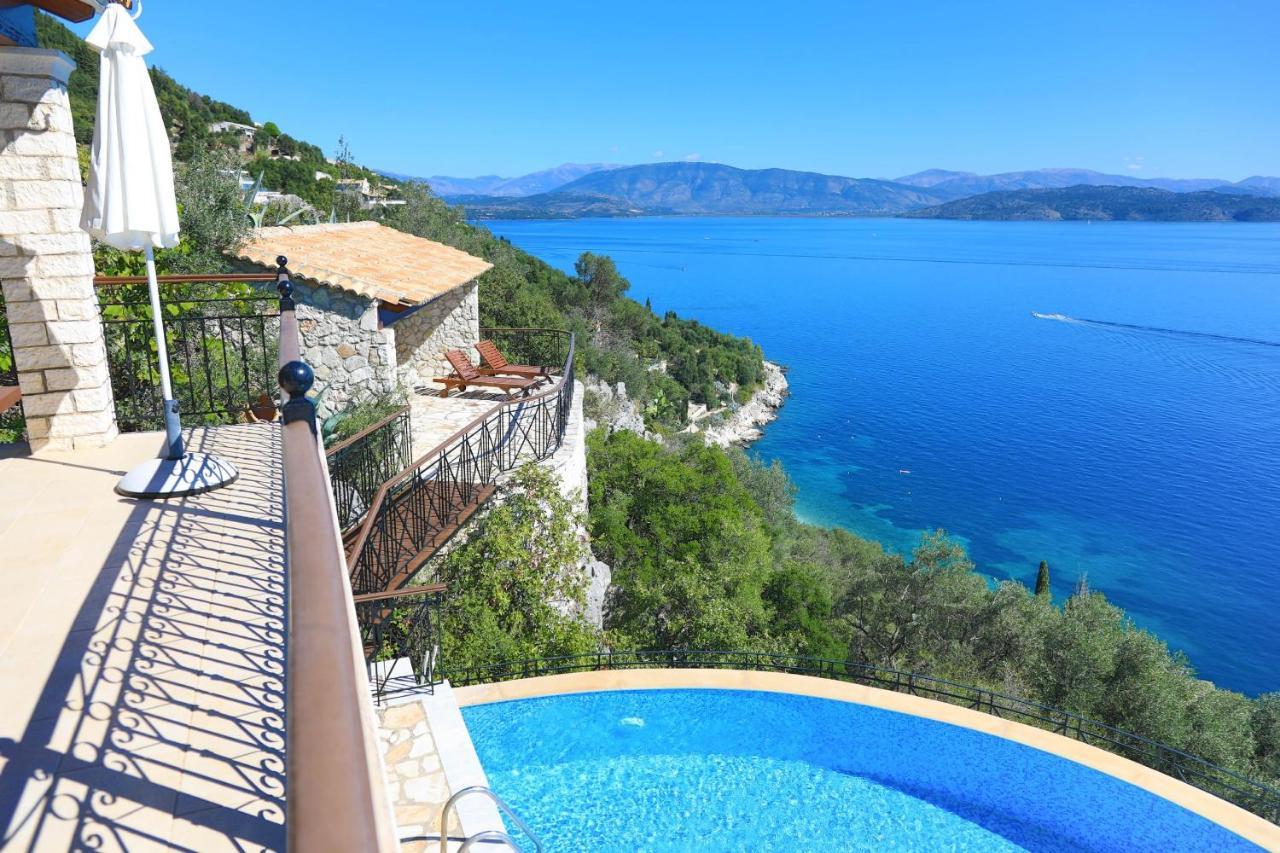 House On The Rocks Villa Katavolos Exterior photo